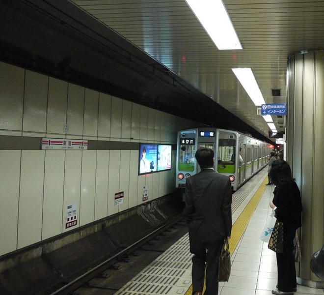 Светлая сторона Токийского метро (20 фото + текст)