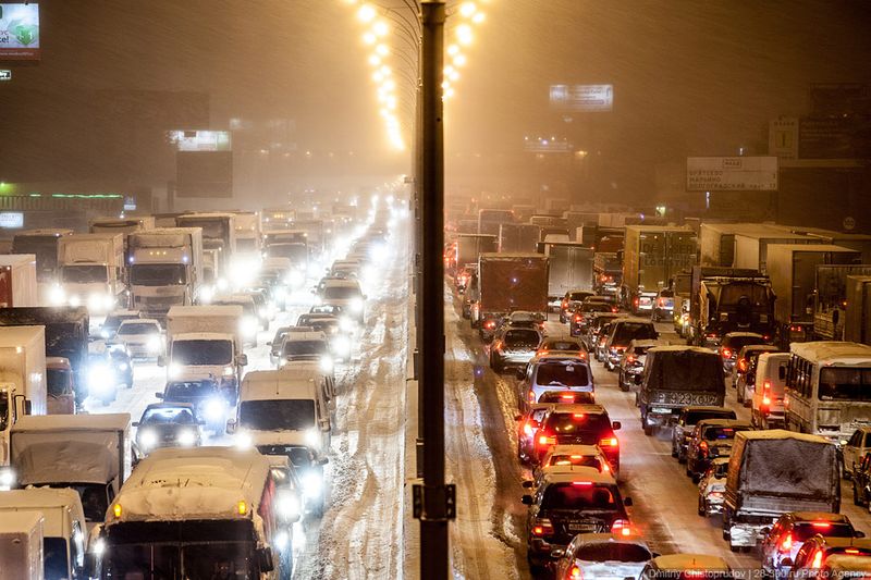 Пробка в москве ночью