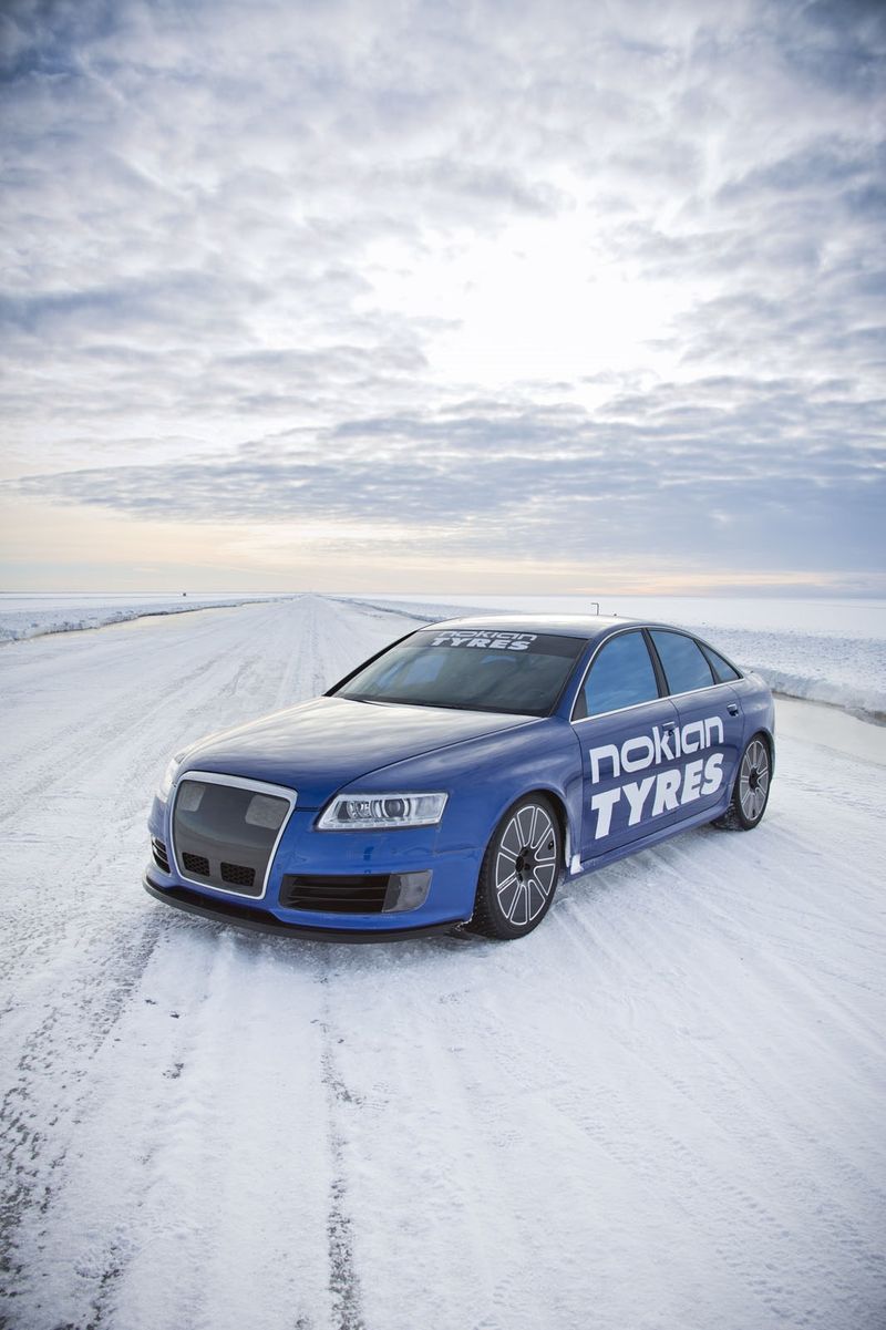 Айс скорость. Audi rs6 Winter. Рекорд скорости на льду Ауди ку7. Нокиан рекорды 2016.