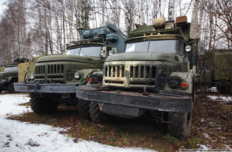 Списанные военные автомобили