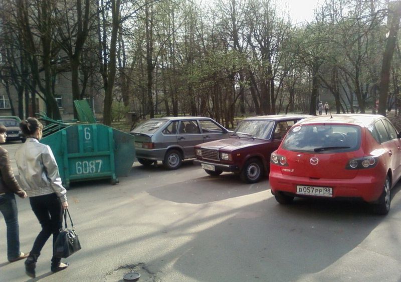 Фото за неправильную парковку