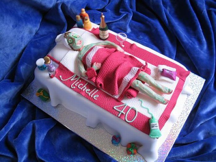 Торт для женщины на день рождения фото прикольные