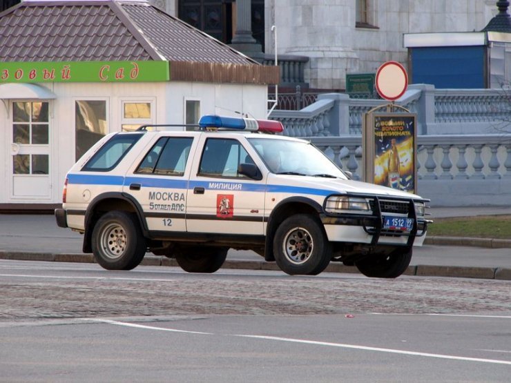 Опель Police