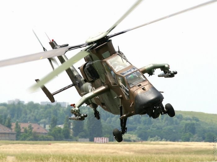Вертолеты различных вооруженных сил и флота  (99 фото)