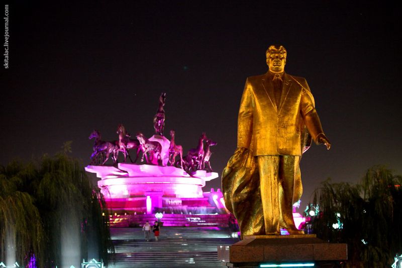 Ашгабат - беломраморный город-сад и столица Нейтрального Туркменистана