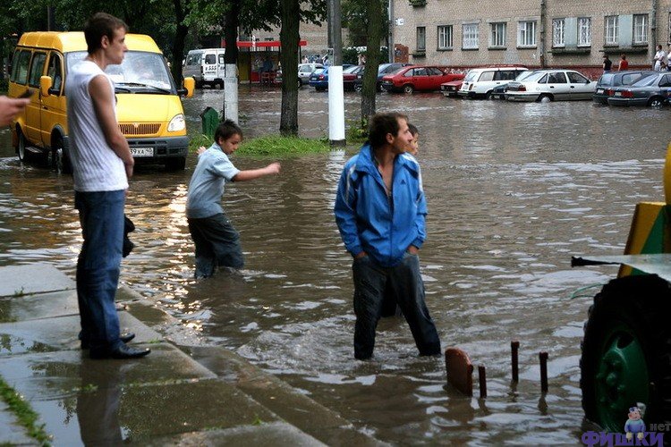 Погода в обнинске на неделю. Обнинск затопило. Обнинск потоп. Потоп в Обнинске 2008. Потоп в городе Обнинск.