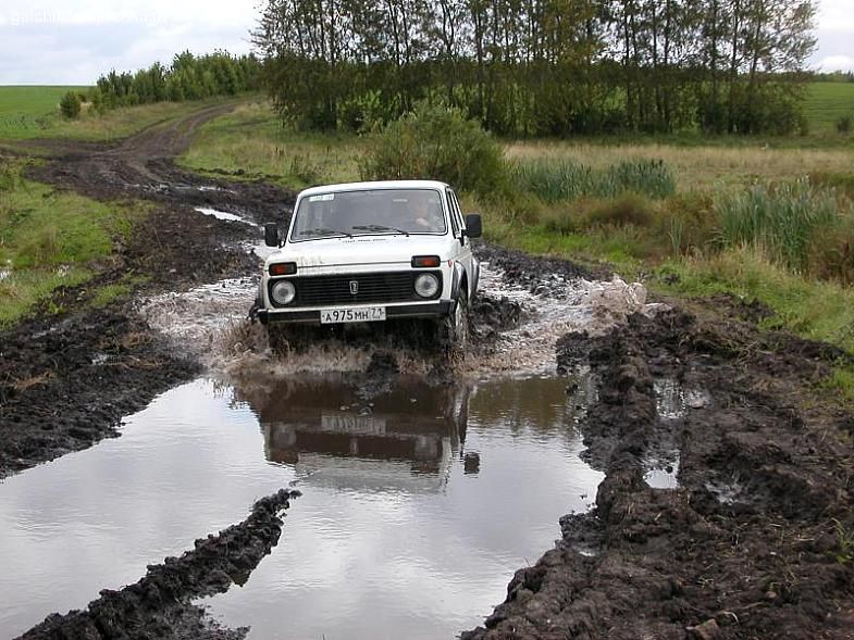 Белая Нива по бездорожью