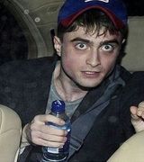 Гарри Поттер употребил волшебное зелье