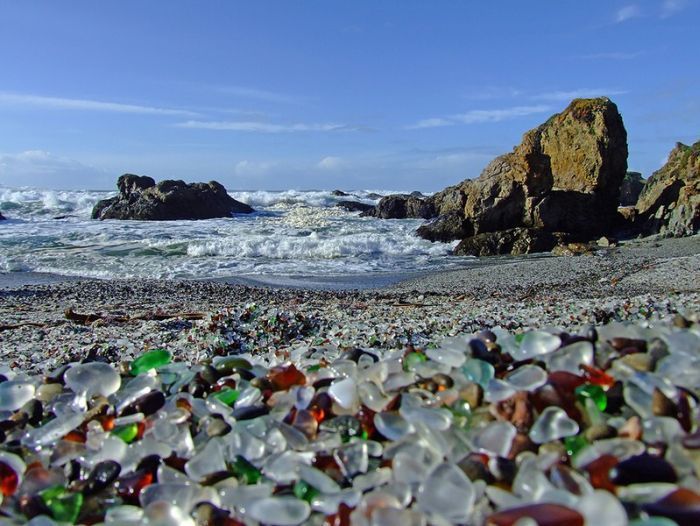 Стеклянный пляж, Форт Брэгг, Калифорния, США (10 фото)