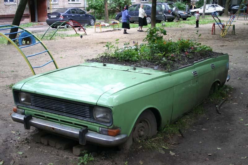 Раздолбанный автомобиль