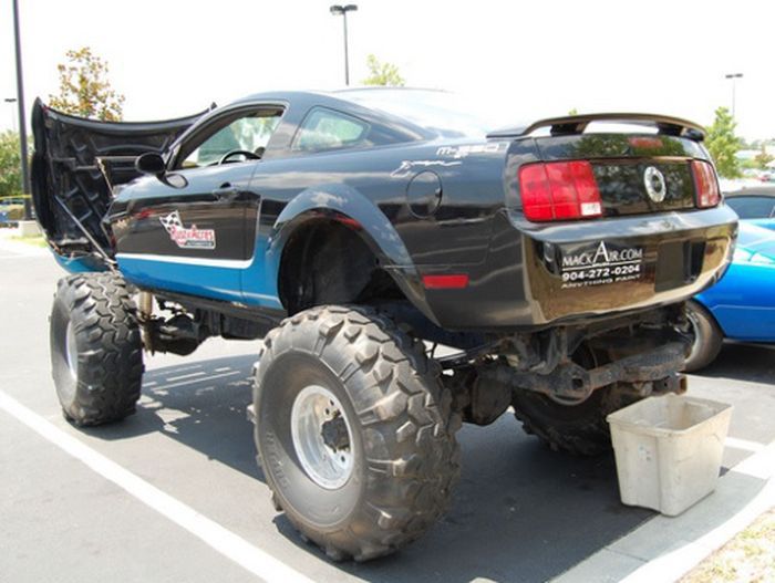 Ford Mustang 4x4