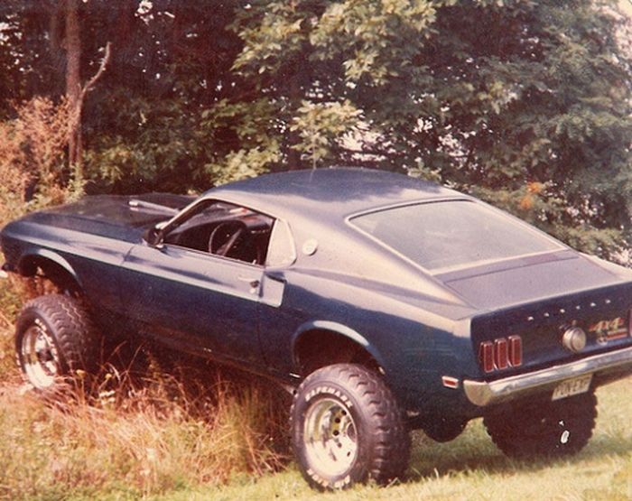 Ford Mustang 4x4