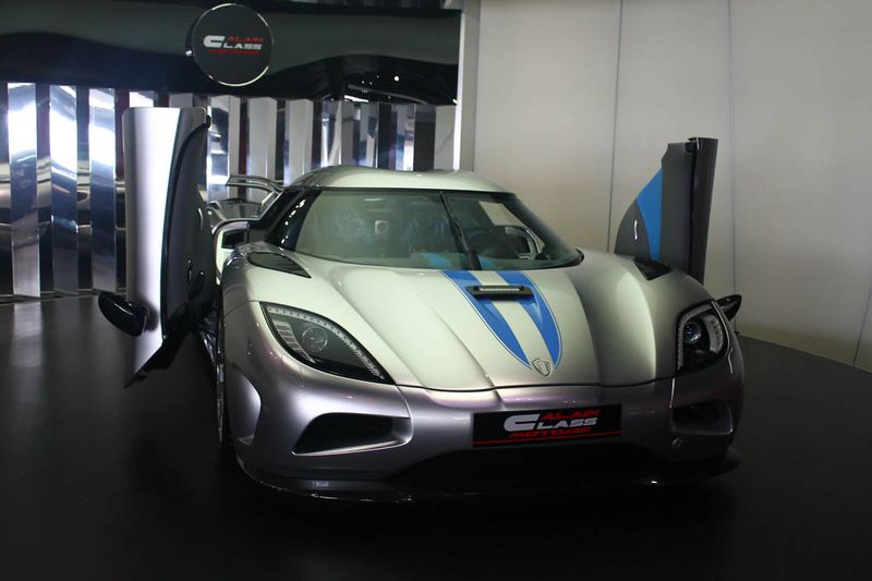 Автосалон Дубай 918