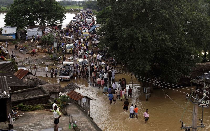 flood10 Последствия наводнений в Индии и Пакистане