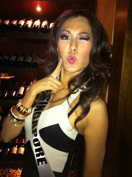 Участницы конкурса Мисс Вселенная 2011 корчат рожи (28 фото)