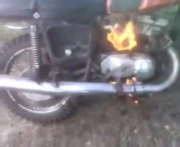 Придурки сожгли мотоцикл