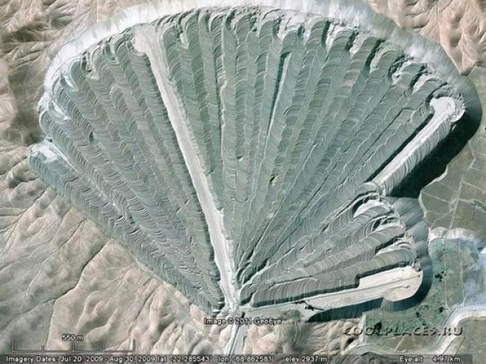 Прикольные места на планете, которые можно рассмотреть на Google Earth (20 фото)