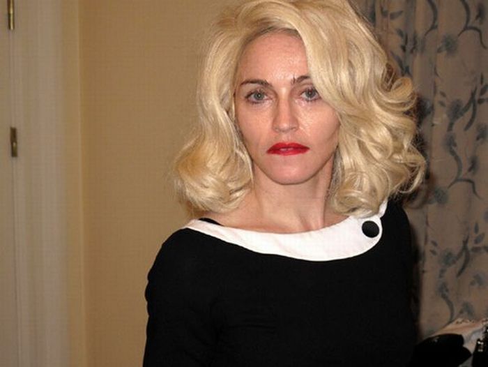 Голая Мадонна без грима (6 фото)