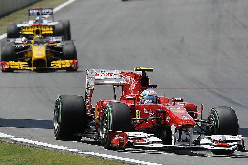 Формула гран при бразилии. Гран-при Бразилии формулы-1. Vettel Brazil 2010. Формула 1 2010 Бразилия. Гран-при Бразилии формулы-1 сезон 2006.