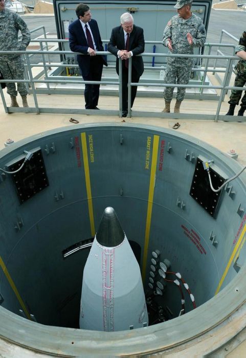 Шахта ядерных ракет (45 фото)
