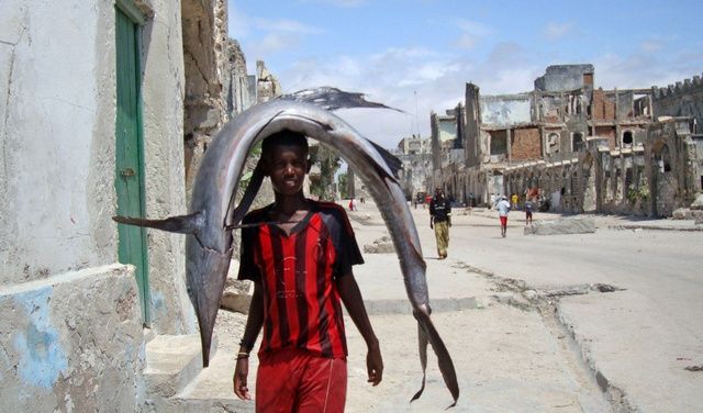Сомалийские рыбаки (30 фото)