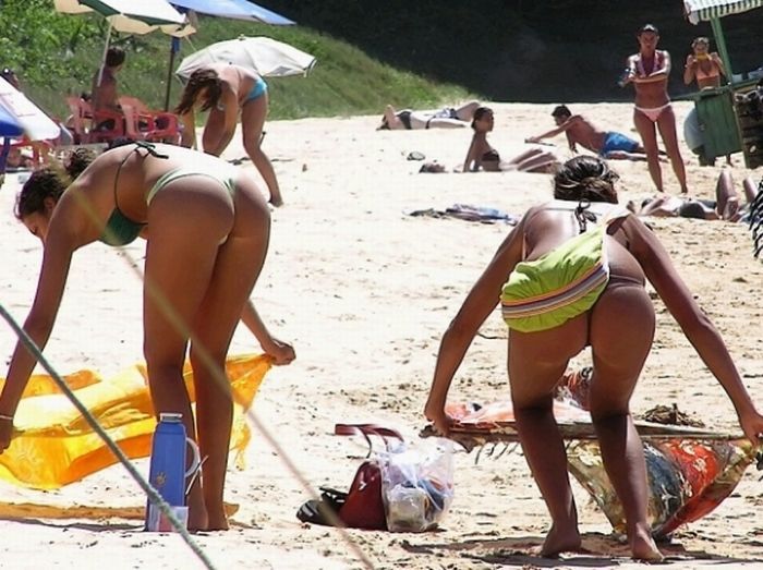 Девушки с пляжей Бразилии (34 фото)