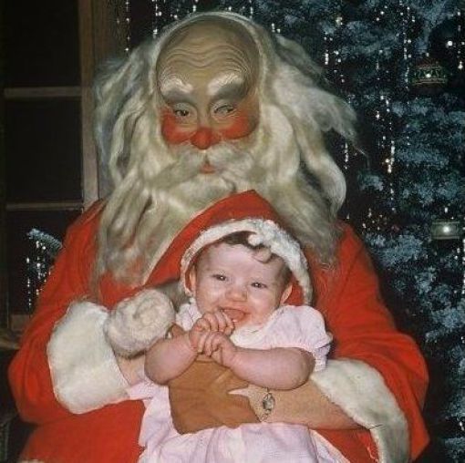 Страшноватые Дедушки Морозы (20 фото)