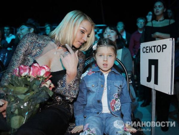 Анастастия Волочкова и дочь Ариадна 