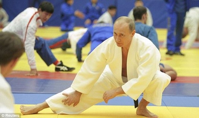 Владимир Путин принял участие в Открытом чемпионате по дзюдо (8 фото)