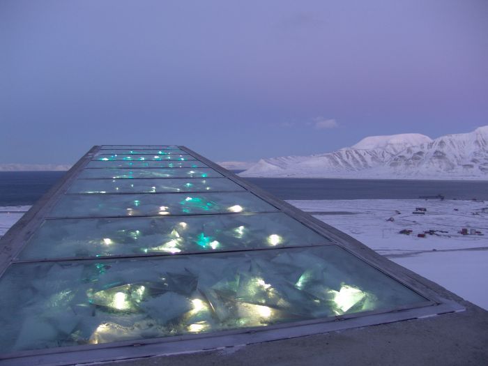 В Норвегии построили хранилище для всех семян Земли (23 фото)