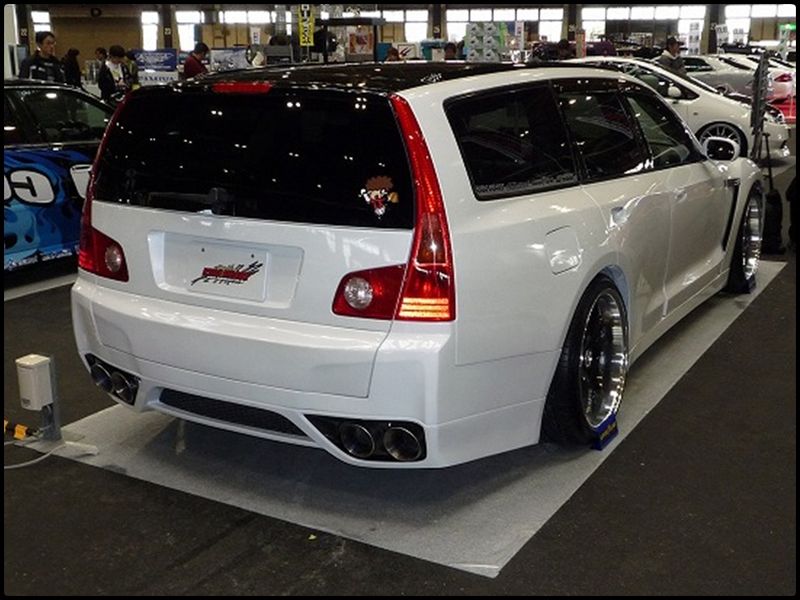 nissan stagea r35 gtr