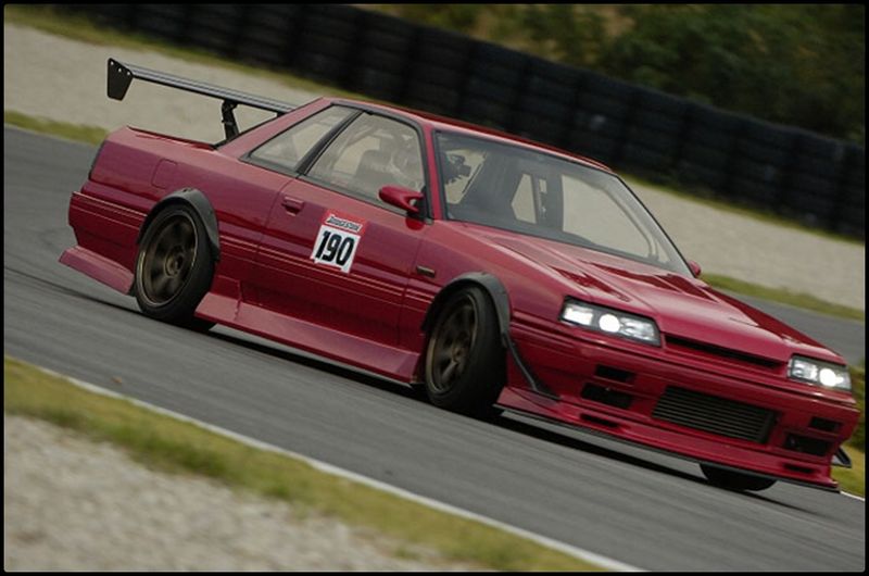 Скайлайн 31. Nissan Skyline r31. Nissan Skyline r31 дрифт. Skyline gt-r r31. Nissan Skyline 31.