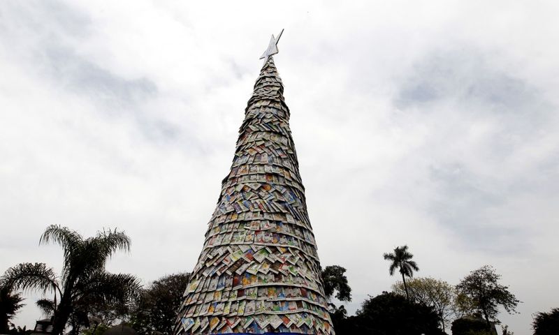 Новогодняя елка - символ нового года (28 фото)