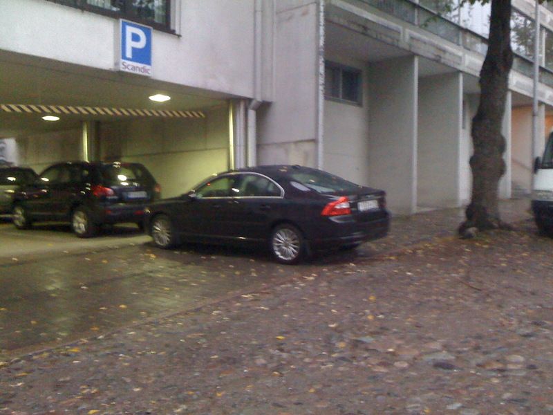 Фото неправильной парковки куда выложить